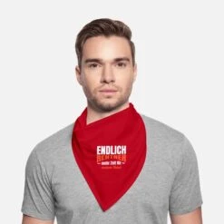 'Endlich Rentner Mehr Zeit Für Meinen Hund Geschenk' Bandana | Spreadshirt